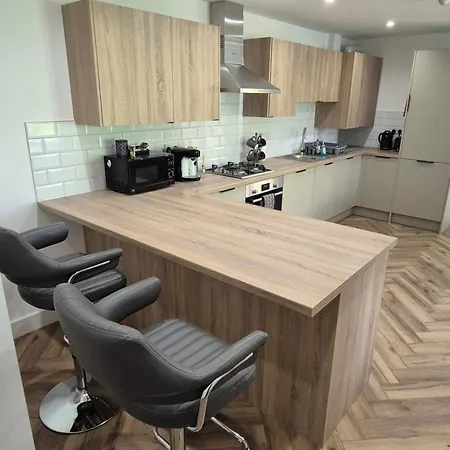 Spacious City Apartment & Free Parking Birmingham Exterior photo