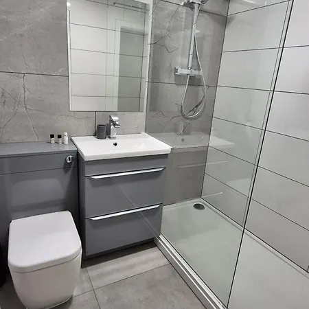 Spacious City Apartment & Free Parking Birmingham Exterior photo
