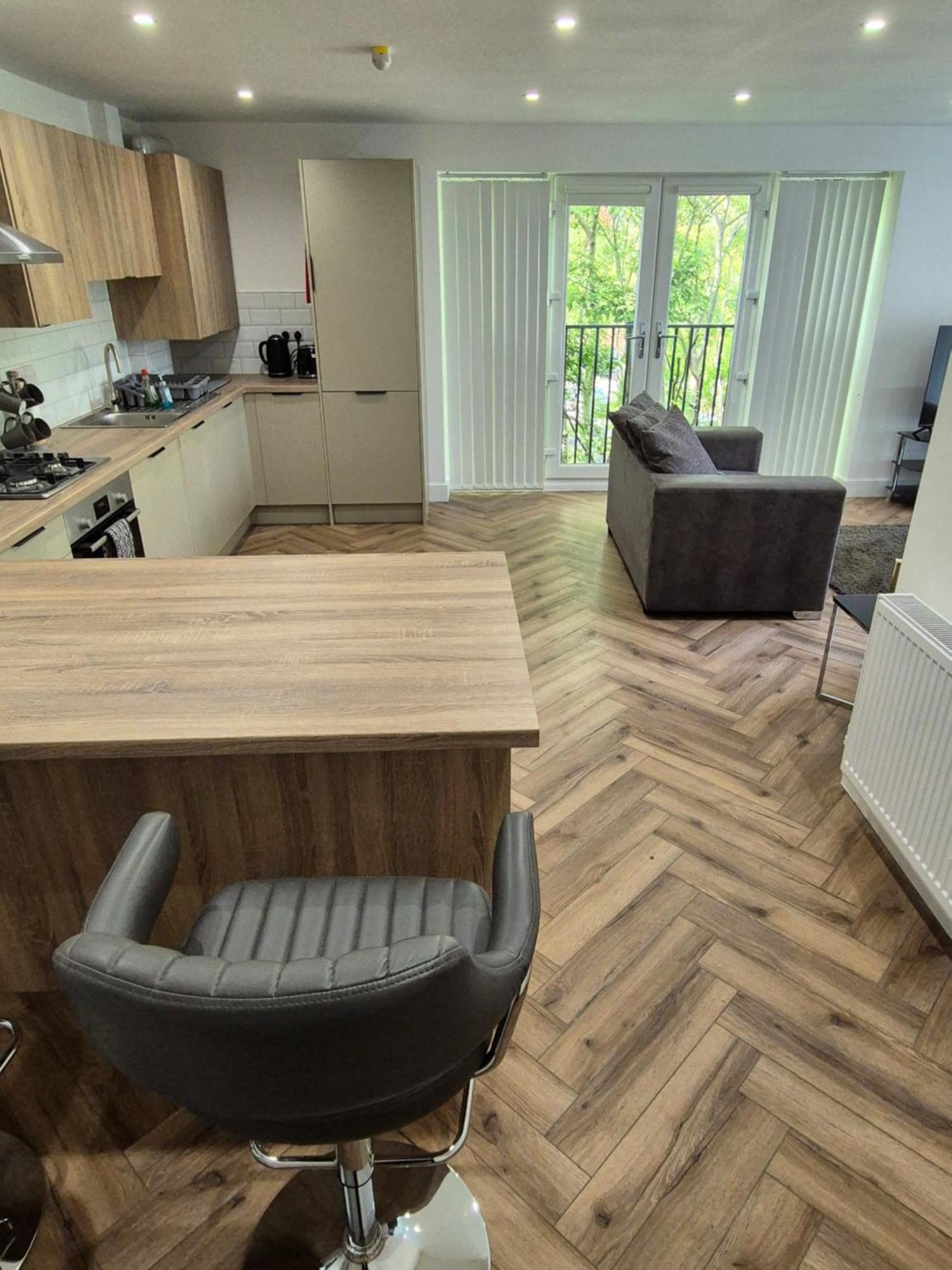 Apartment Spacious & Free Parking *